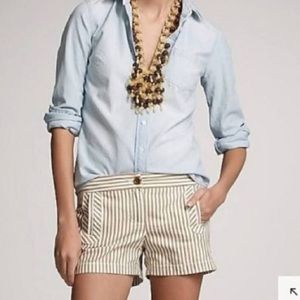 J. Crew beige & white shorts w/two front pockets w/zipper & button closure; SZ10